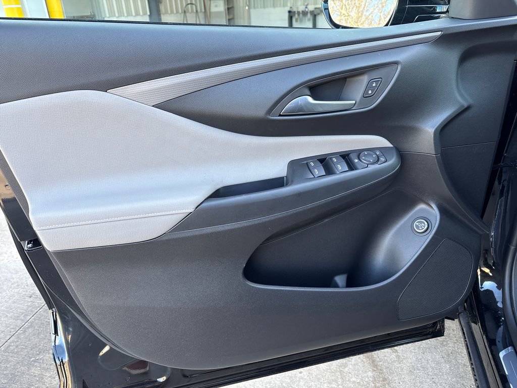 New 2026 Buick Envista Avenir image 12