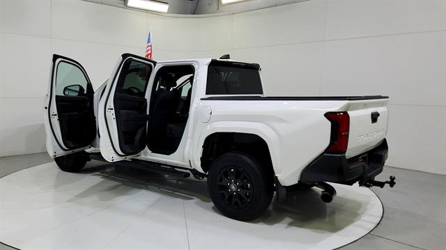 Used 2024 Toyota Tacoma SR RWD image 31