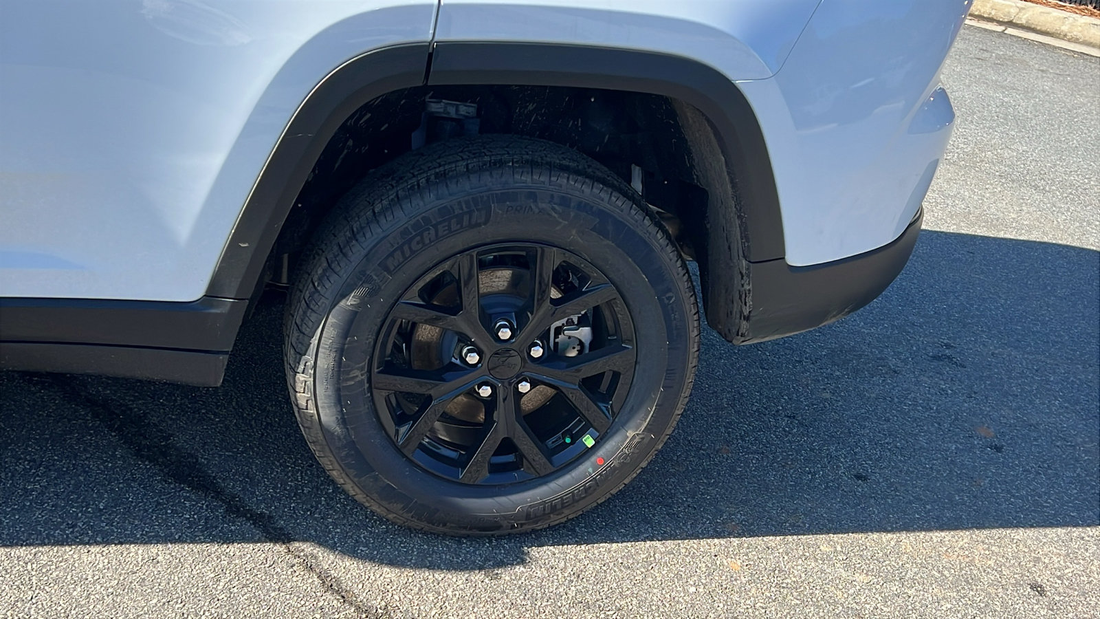New 2026 Jeep Grand Cherokee Altitude AWD/4WD image 12