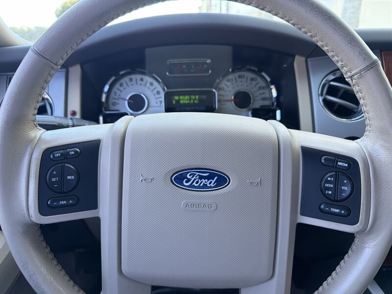 Used 2007 Ford Expedition Eddie Bauer RWD image 23