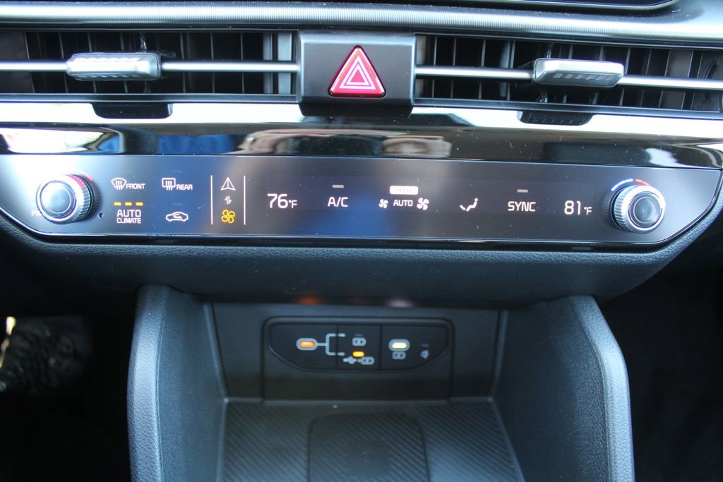 New 2026 Kia Sportage EX image 39