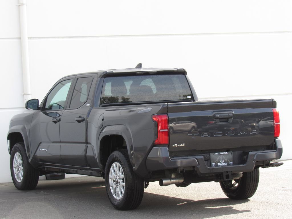 Certified 2025 Toyota Tacoma SR5 AWD/4WD image 5