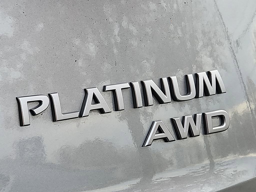 Certified 2025 Nissan Rogue Platinum image 35