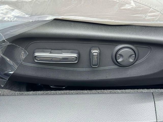 New 2025 Honda Accord SE image 31