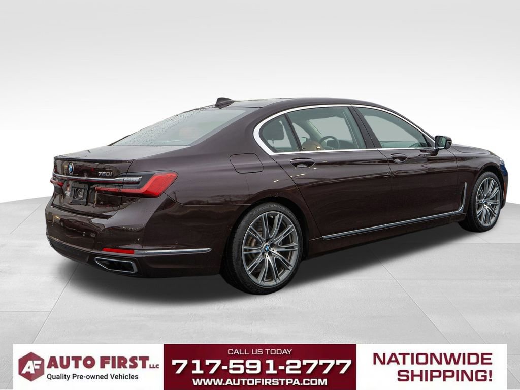 Used 2020 BMW 750i xDrive w/ Autobahn Package image 3