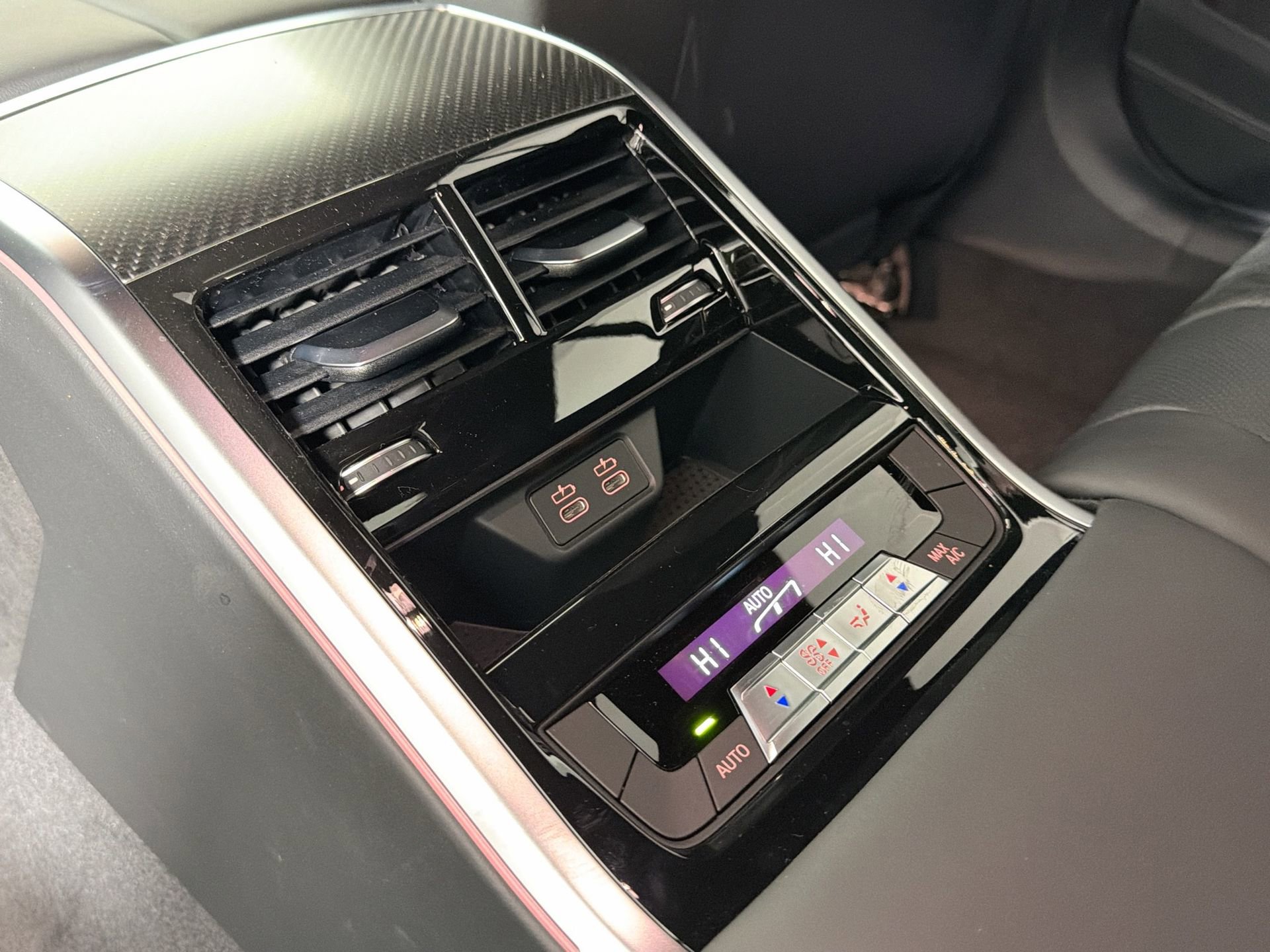 New 2026 BMW M850i xDrive image 25