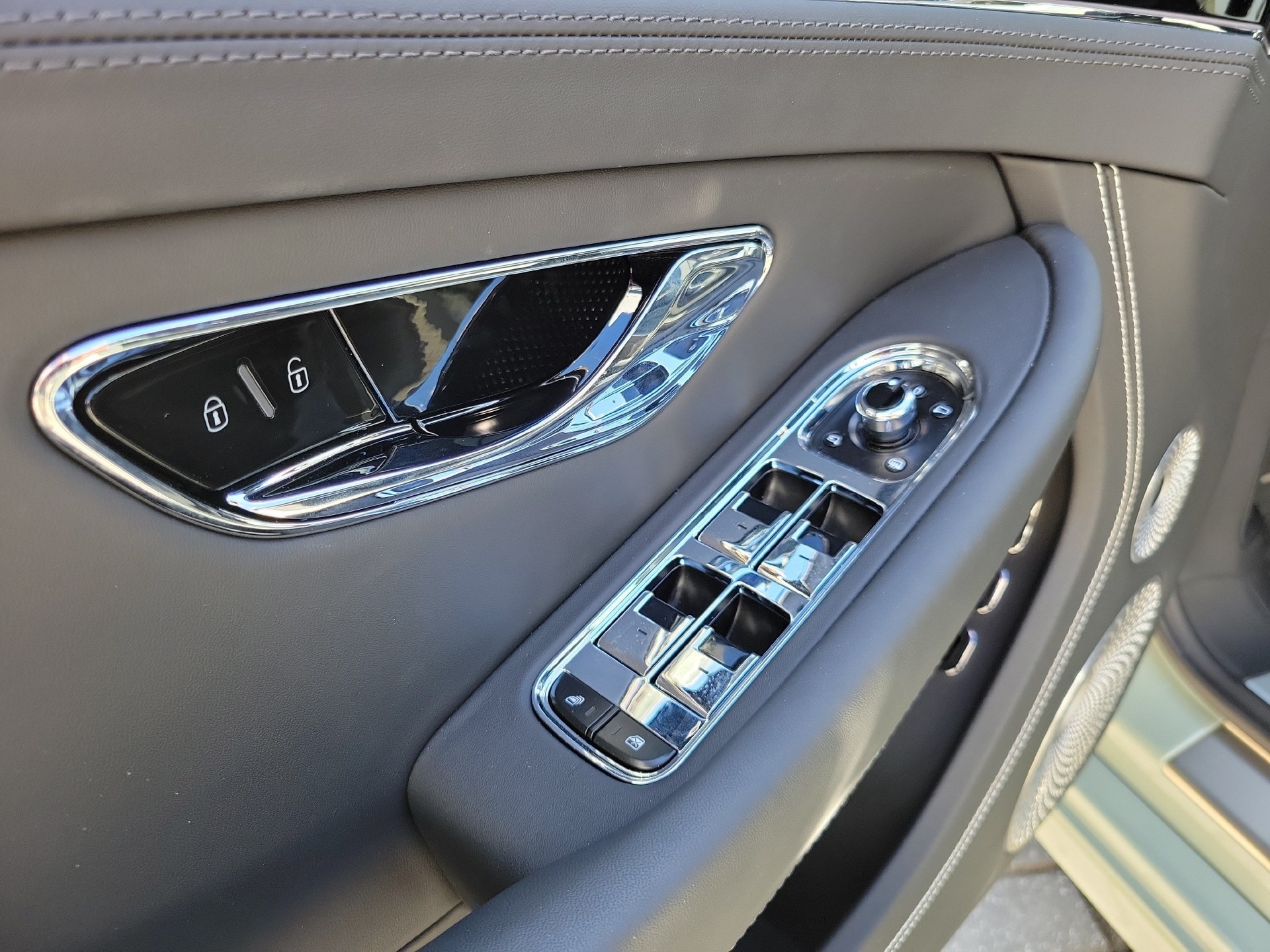 New 2026 Bentley Continental GT AWD/4WD image 14