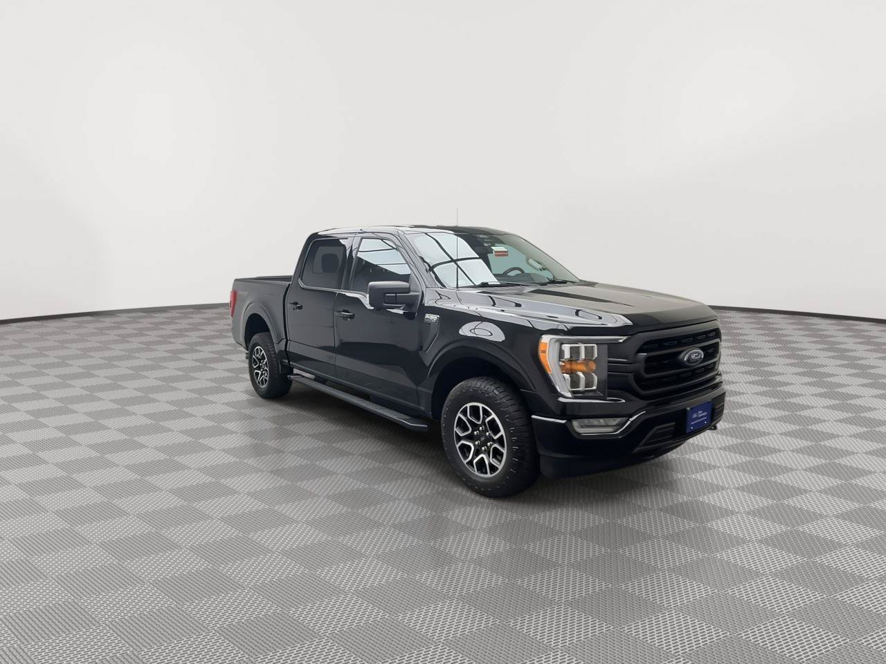 Certified 2022 Ford F150 XLT w/ Equipment Group 302A High AWD/4WD image 35
