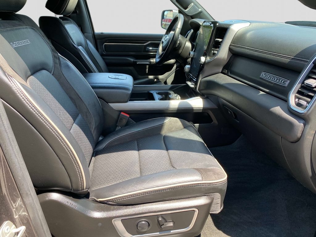 Used 2024 RAM 1500 Laramie AWD/4WD image 25