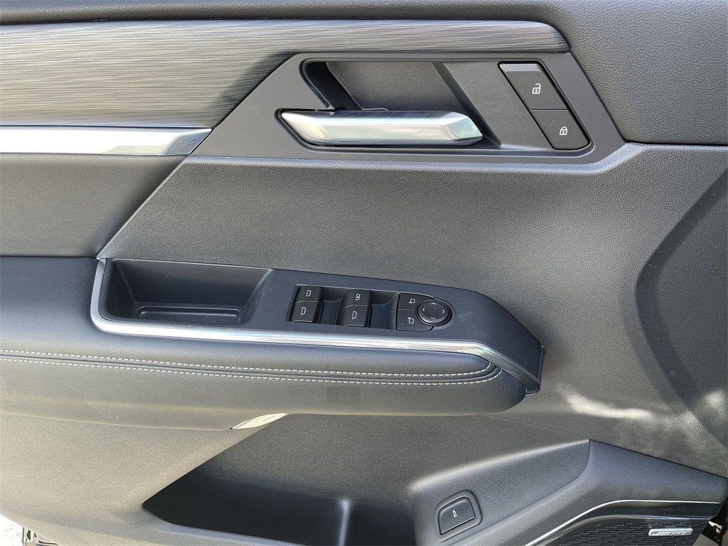 New 2026 GMC Acadia Elevation w/ Black Edition image 23