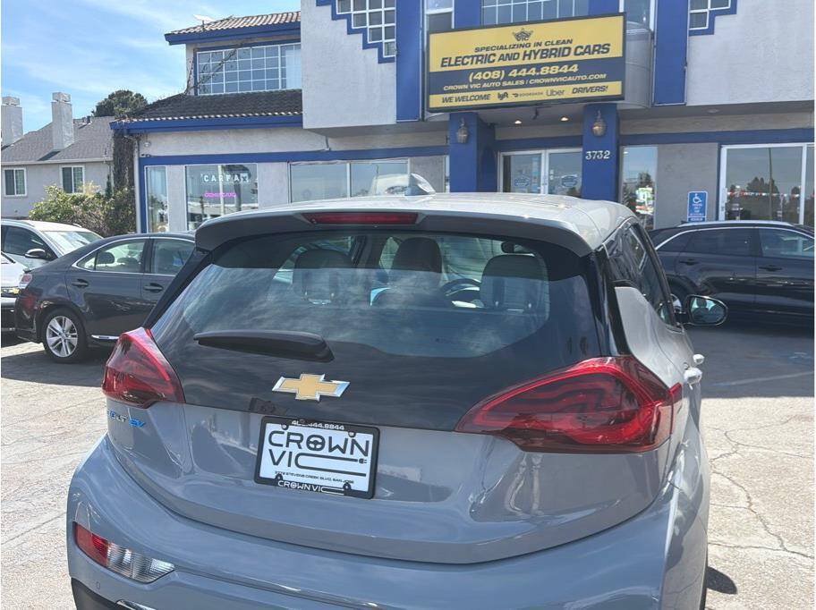 Used 2020 Chevrolet Bolt LT FWD image 33