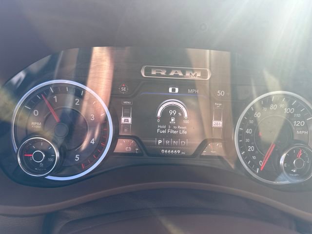 Used 2019 RAM 2500 Laramie image 15