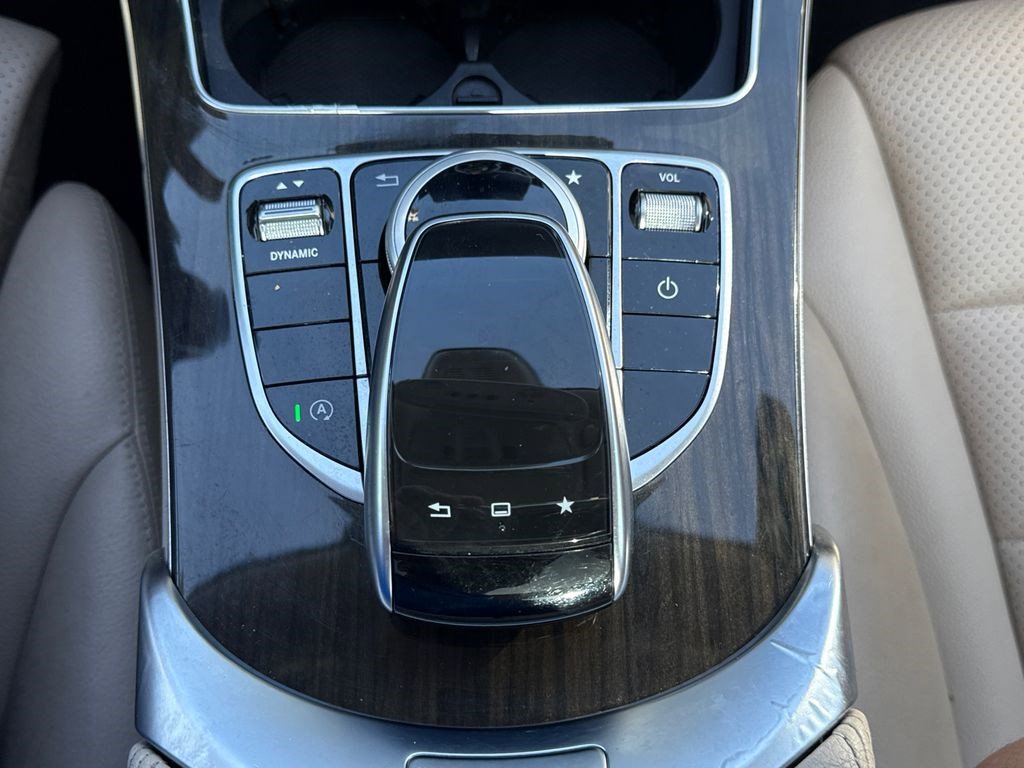 Used 2016 Mercedes-Benz C 300 4MATIC Sedan image 30