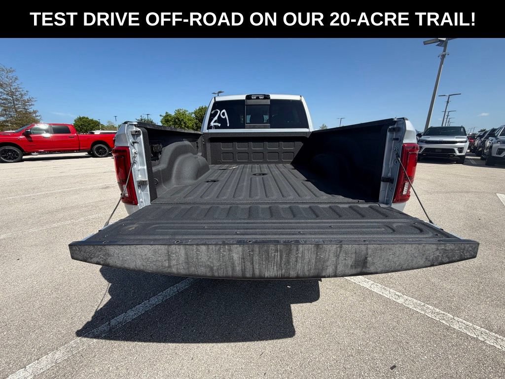 New 2026 RAM 2500 Limited AWD/4WD image 42