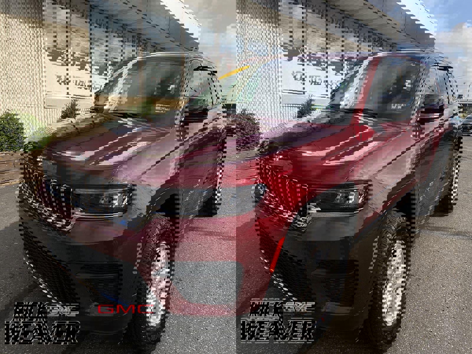 Used 2023 Jeep Grand Cherokee Laredo video 1