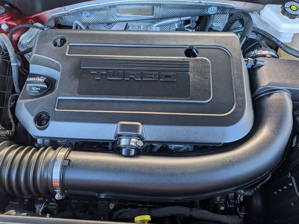 Used 2023 Buick Envision Essence w/ Sport Touring Package image 38