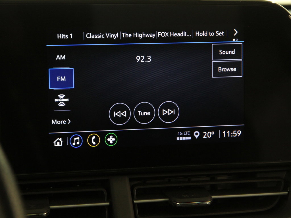 Certified 2024 Chevrolet Trax RS w/ Driver Confidence Package image 11