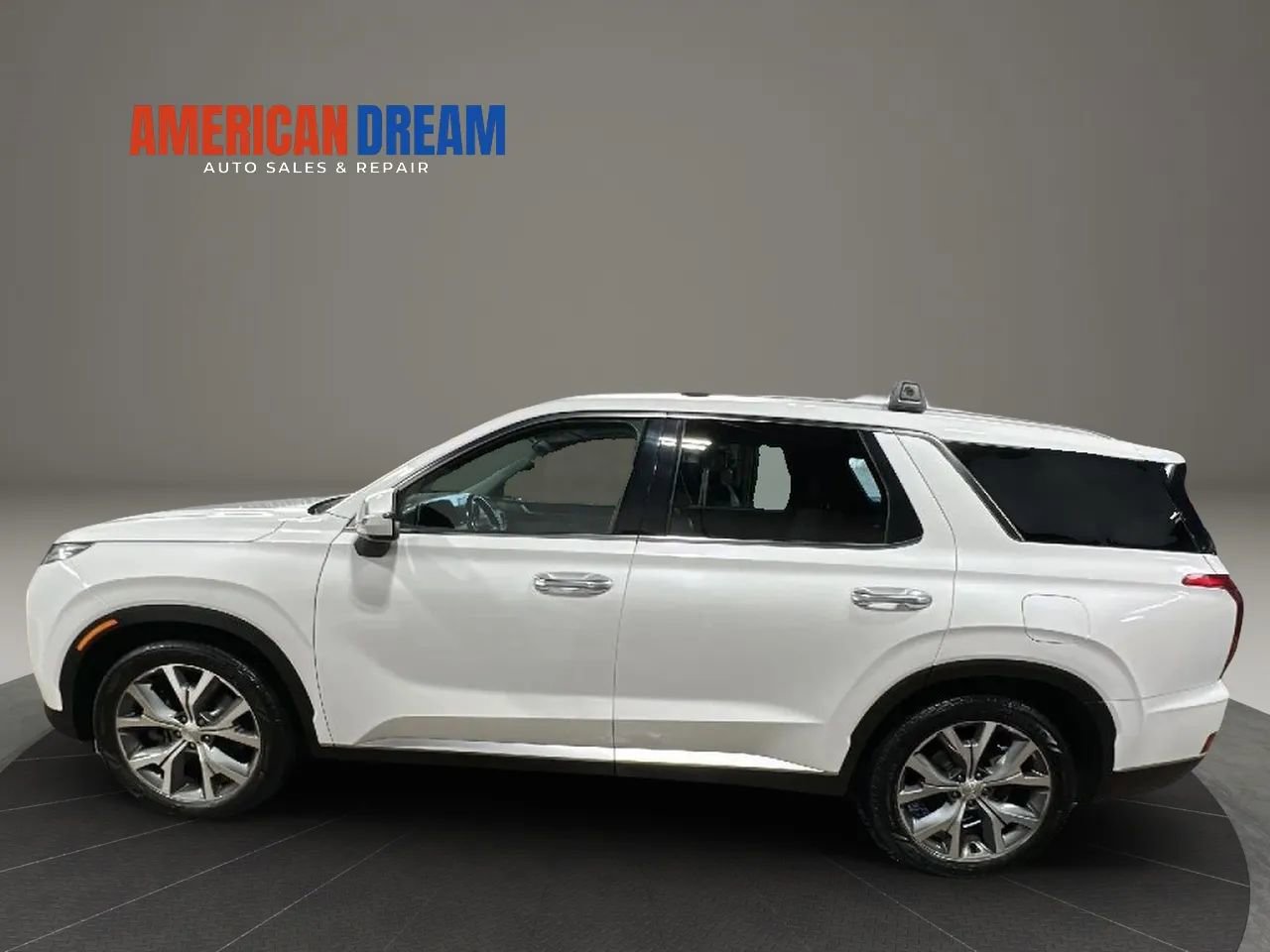 Used 2021 Hyundai Palisade SEL w/ Premium Package AWD/4WD image 2