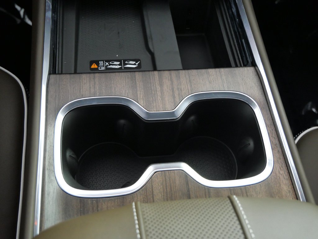 New 2027 GMC Acadia Denali Ultimate AWD/4WD image 26