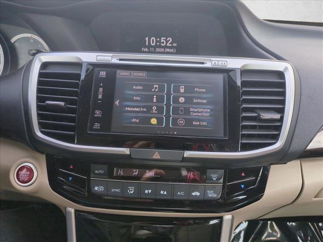 Used 2016 Honda Accord EX image 14