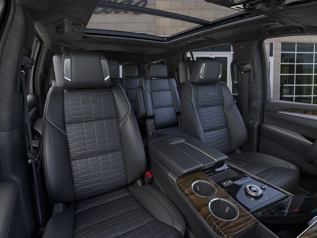New 2026 Cadillac Escalade Platinum Sport w/ LPO, ONYX Package AWD/4WD image 16