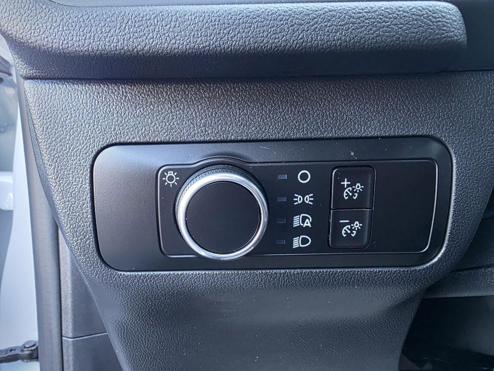 Used 2025 Ford Escape ST-Line image 11