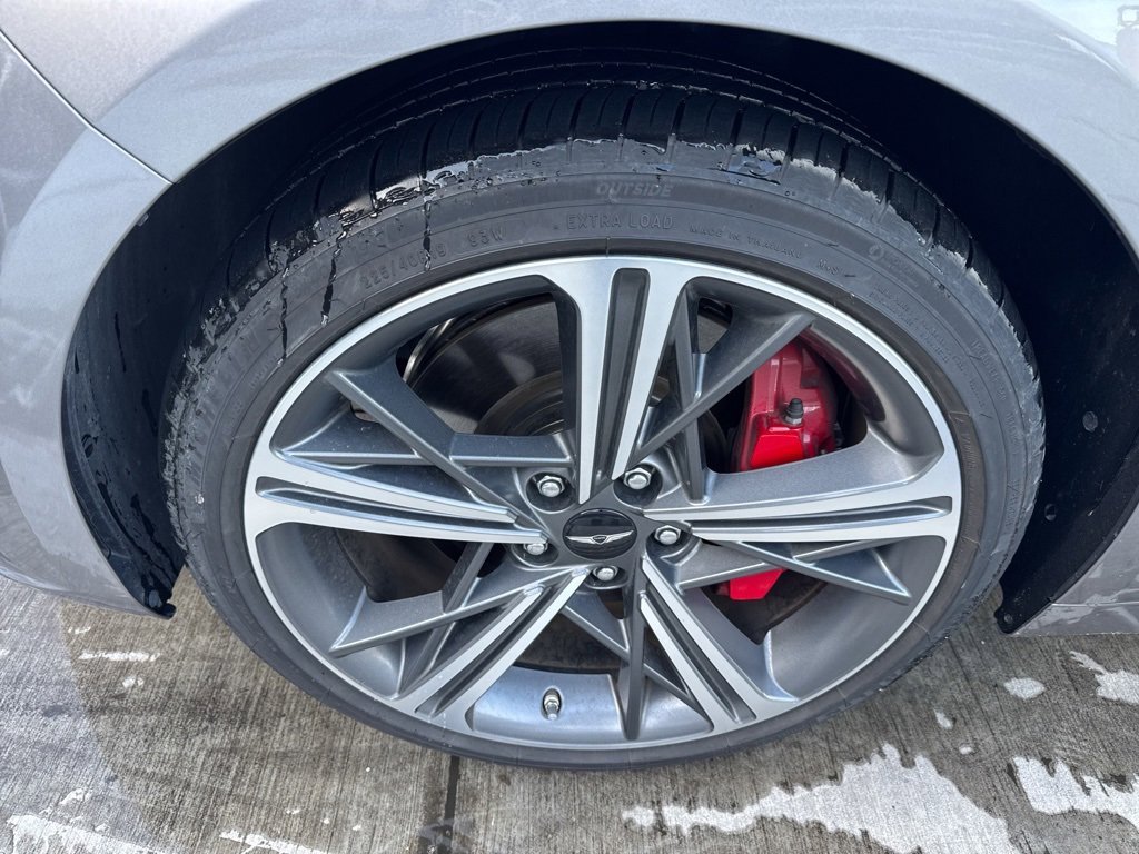 Used 2025 Genesis G70 2.5T w/ Sport Prestige Package image 22