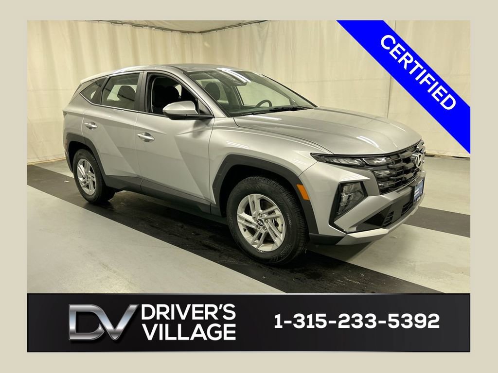Used 2025 Hyundai Tucson SE