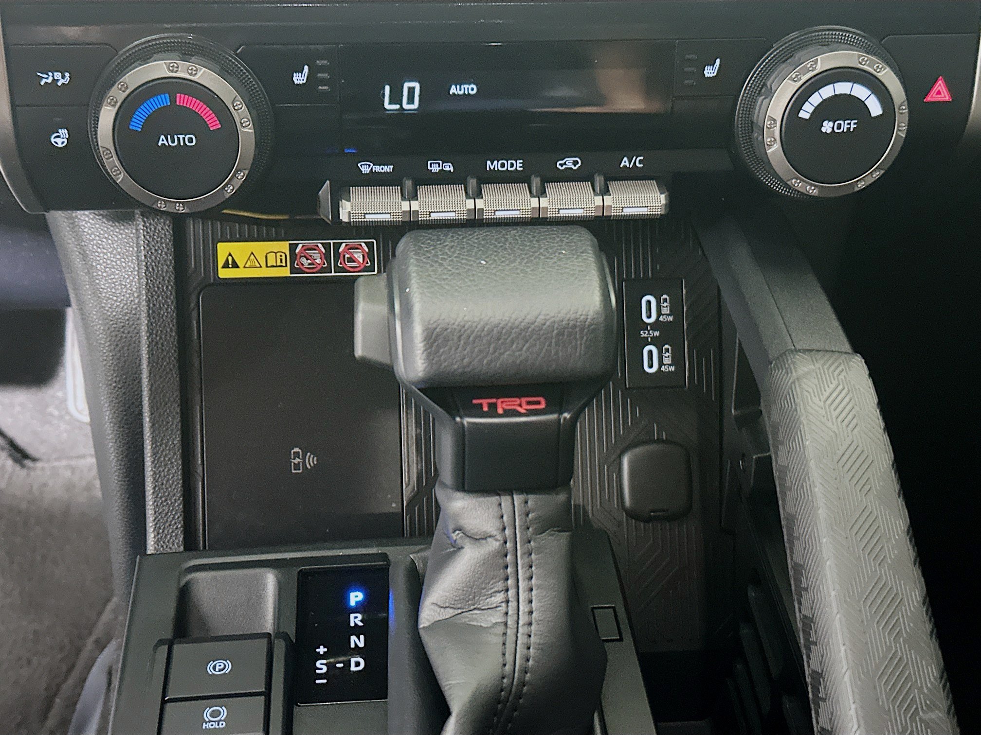 Certified 2025 Toyota 4Runner TRD Off-Road AWD/4WD image 23