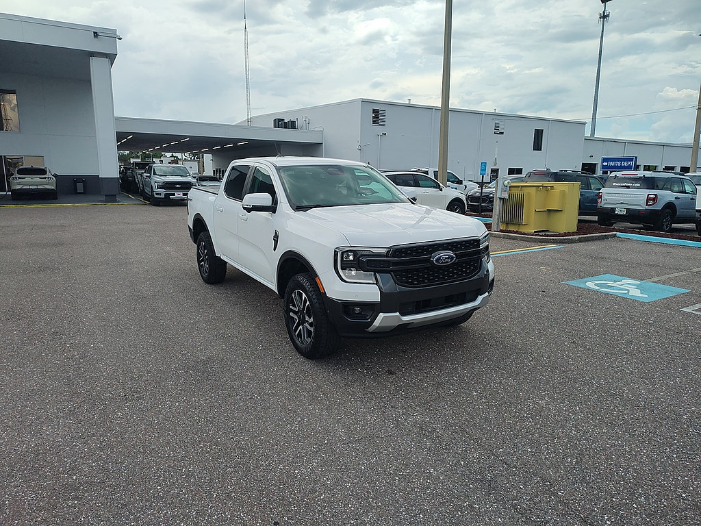 Certified 2024 Ford Ranger Lariat RWD image 4