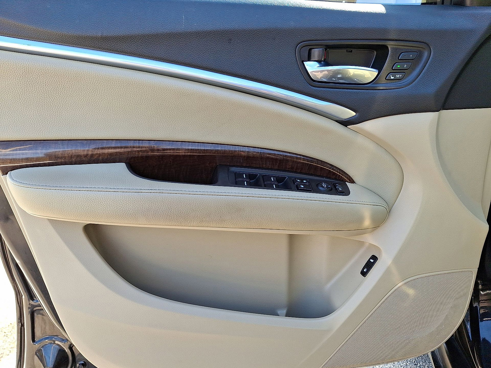 Used 2020 Acura MDX SH-AWD image 10