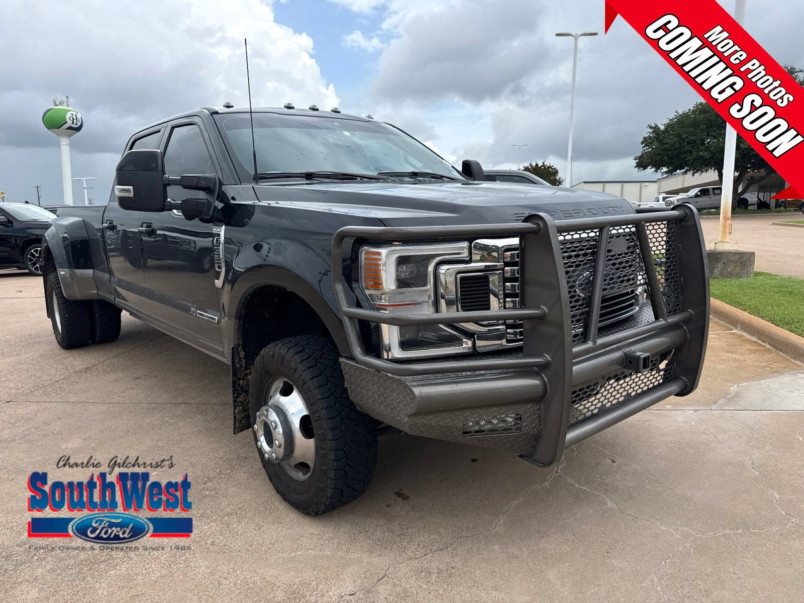 Used 2022 Ford F350 King Ranch w/ King Ranch Ultimate Package AWD/4WD image 1