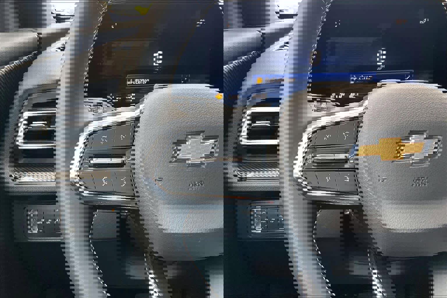 Used 2025 Chevrolet Traverse High Country image 24