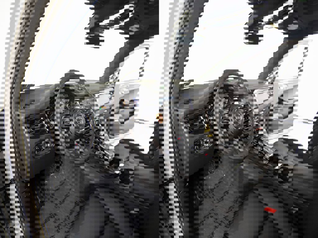 New 2026 Porsche Macan S image 4