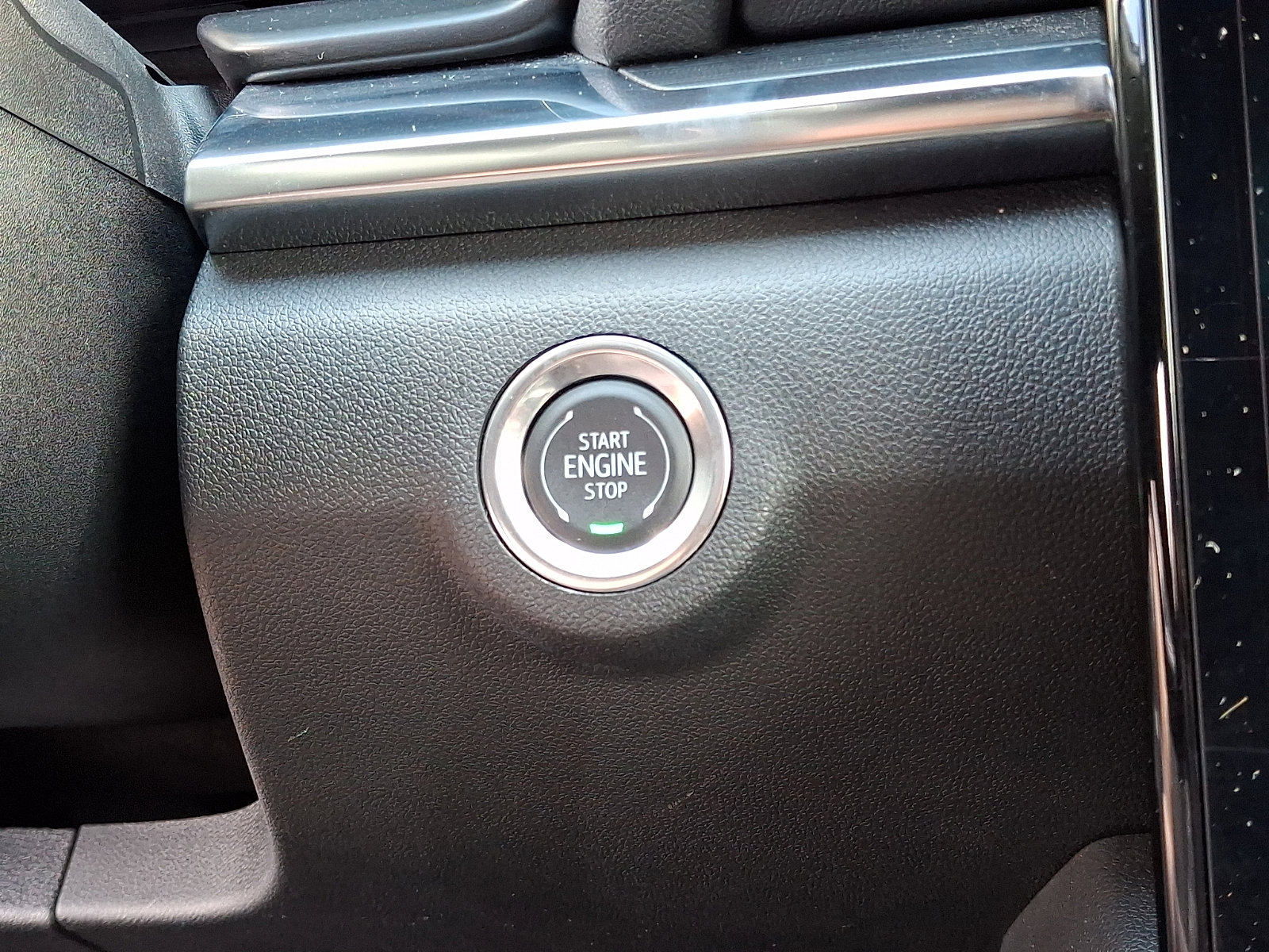 Certified 2026 GMC Terrain Elevation AWD/4WD image 23