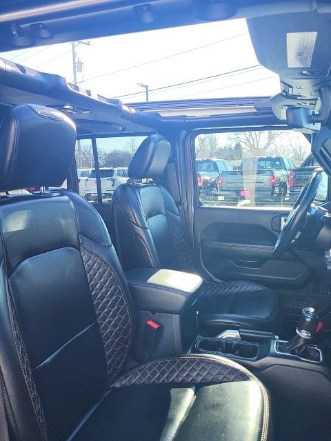 Used 2021 Jeep Wrangler Unlimited Sahara image 21