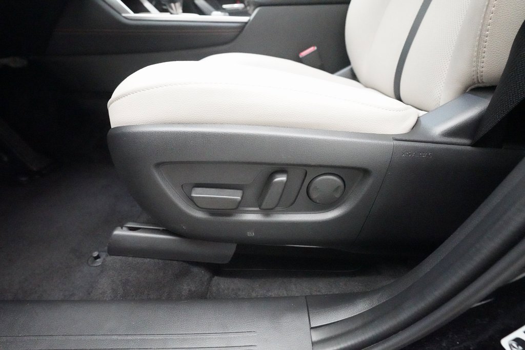 Certified 2025 MAZDA CX-90 Plug-In Hybrid w/Premium Sport image 30