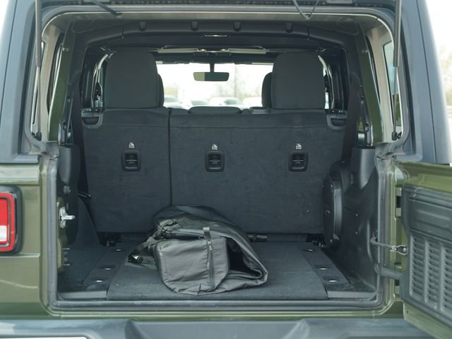 Used 2022 Jeep Wrangler Unlimited Sport AWD/4WD image 18