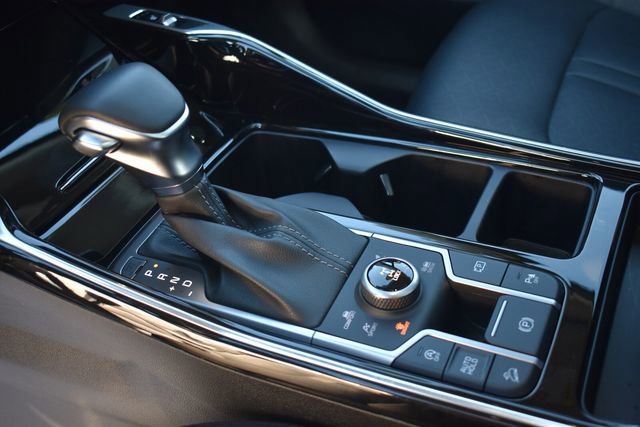 Certified 2023 Kia Sorento SX image 27