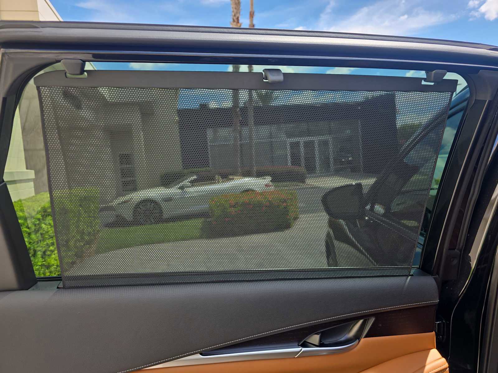 New 2026 INFINITI QX60 Autograph w/ Dark Cargo Package image 14