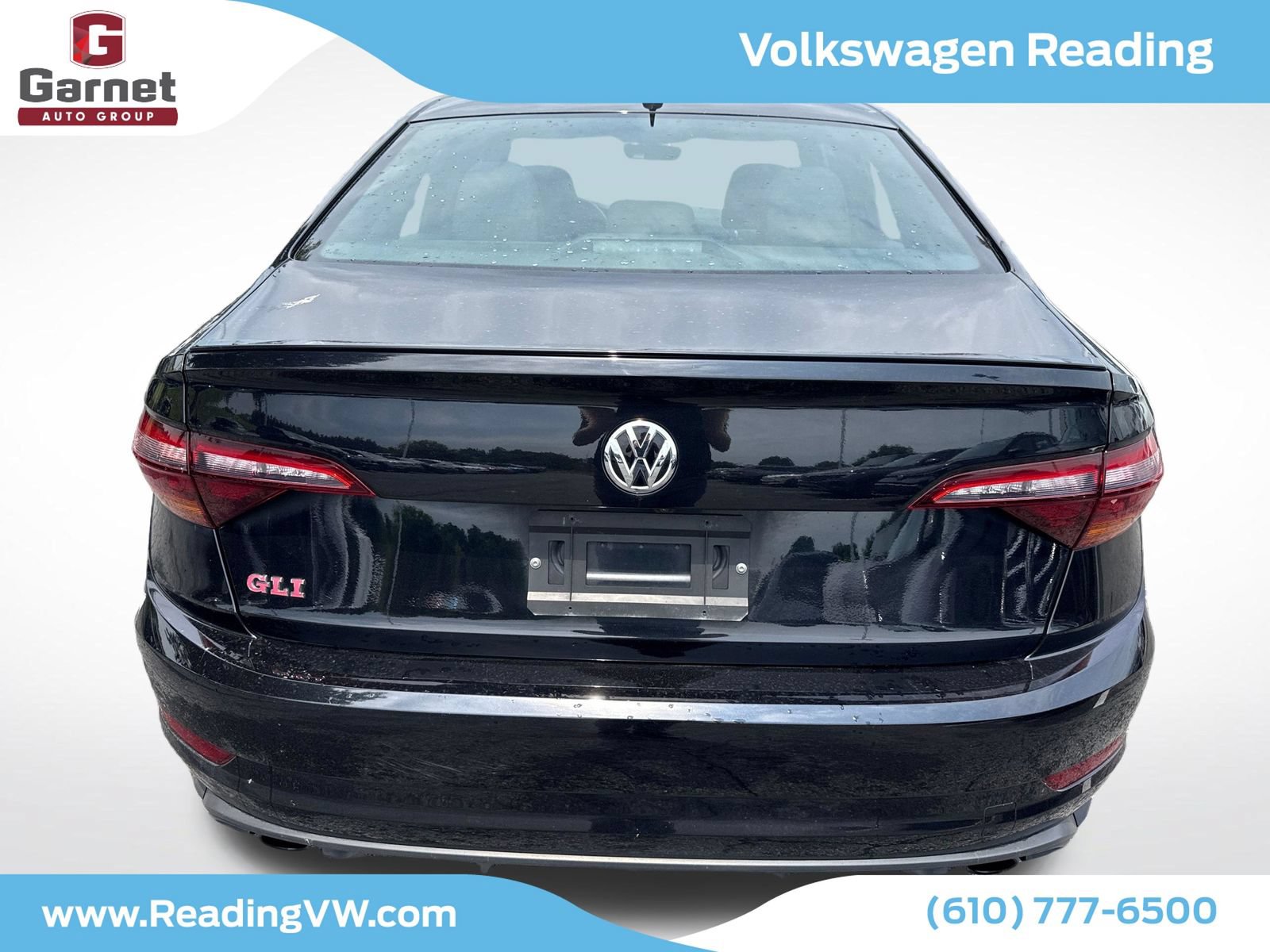 Used 2019 Volkswagen Jetta GLI FWD image 4