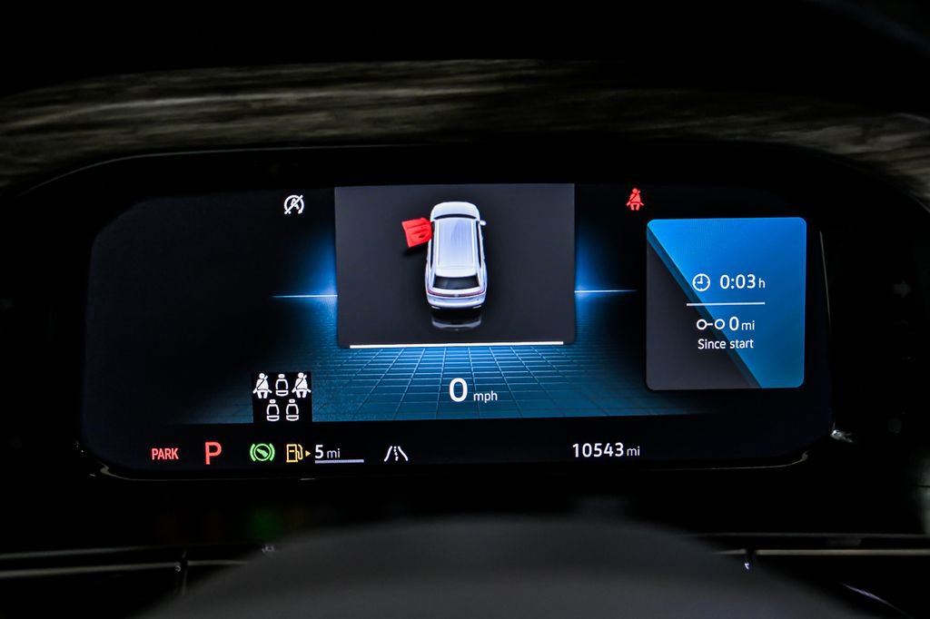 Certified 2025 Volkswagen Atlas SEL Premium R-Line AWD/4WD image 18