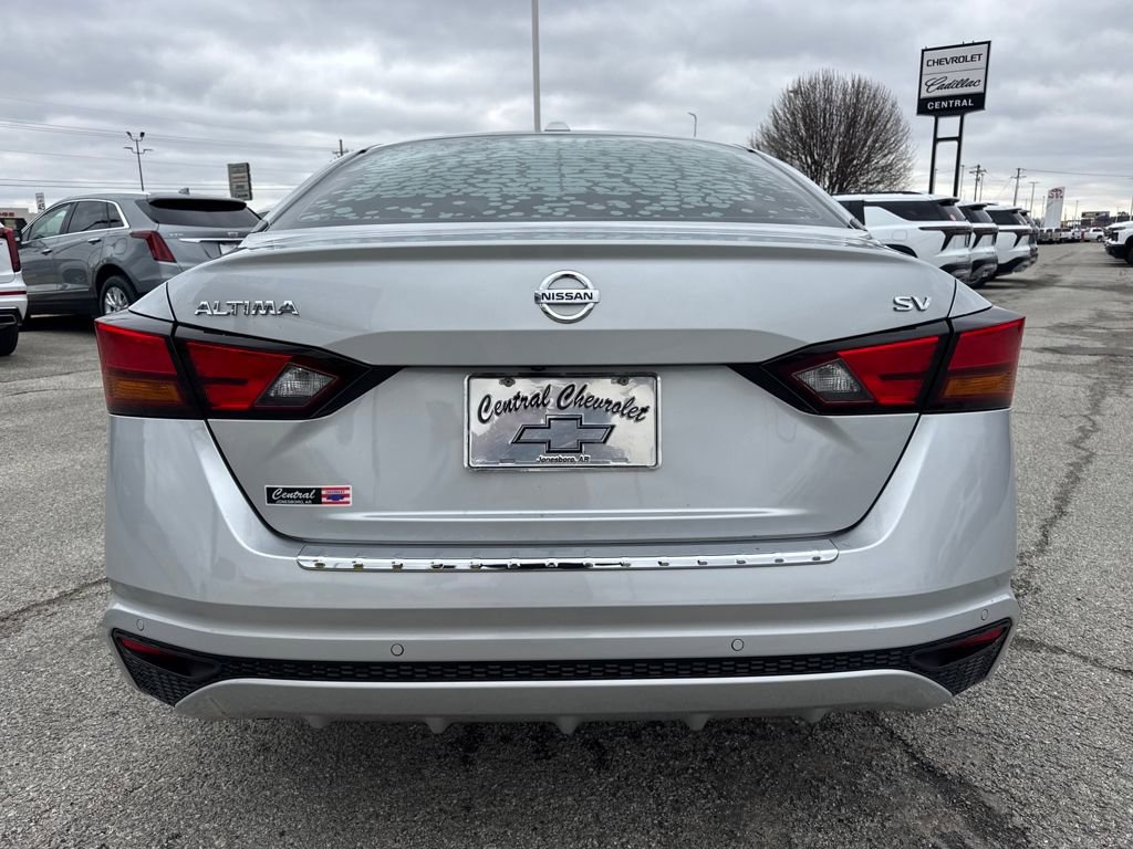 Used 2022 Nissan Altima 2.5 SV image 5