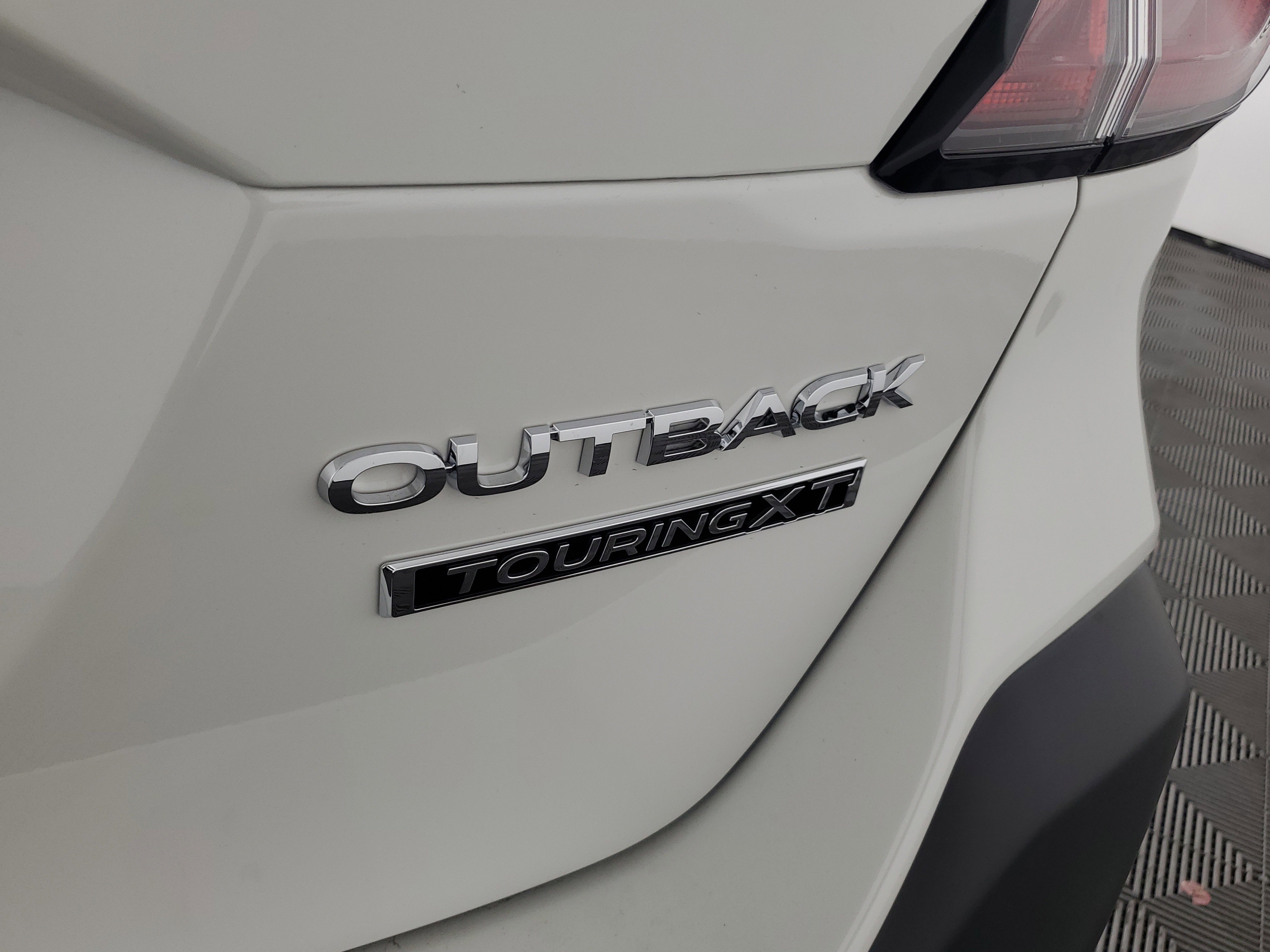 New 2025 Subaru Outback Touring XT image 35