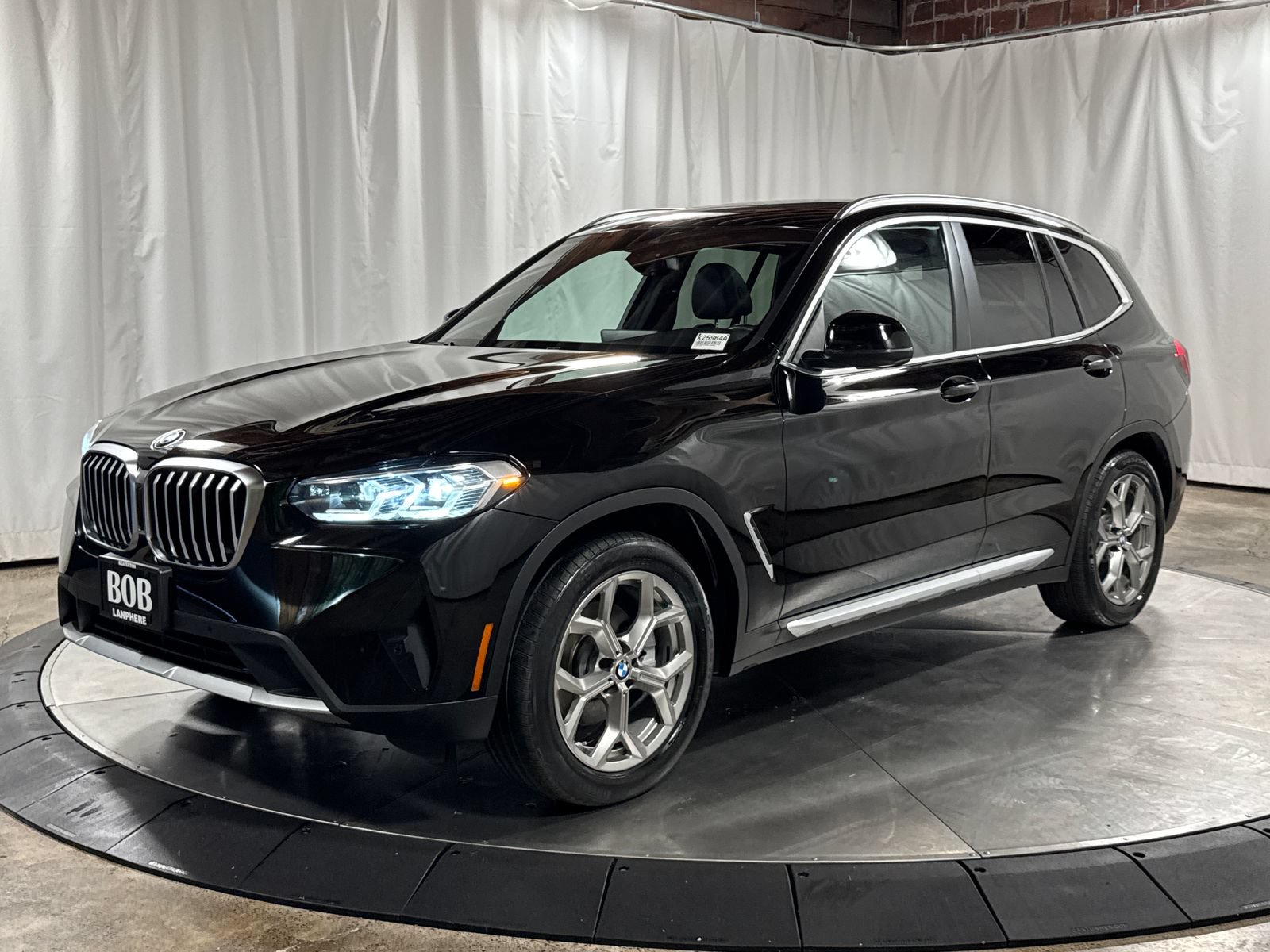 Used 2022 BMW X3 xDrive30i w/ Premium Package 2