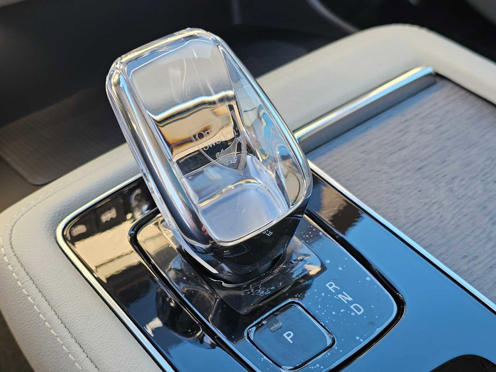 New 2025 Volvo XC90 B6 Ultra image 30