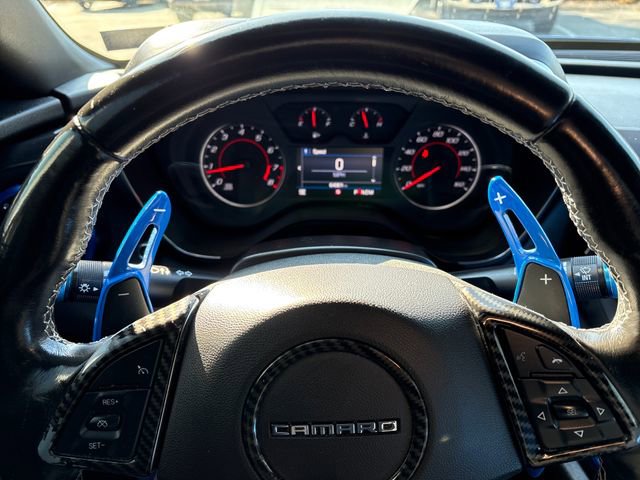 Used 2021 Chevrolet Camaro LT w/ Technology Package image 20