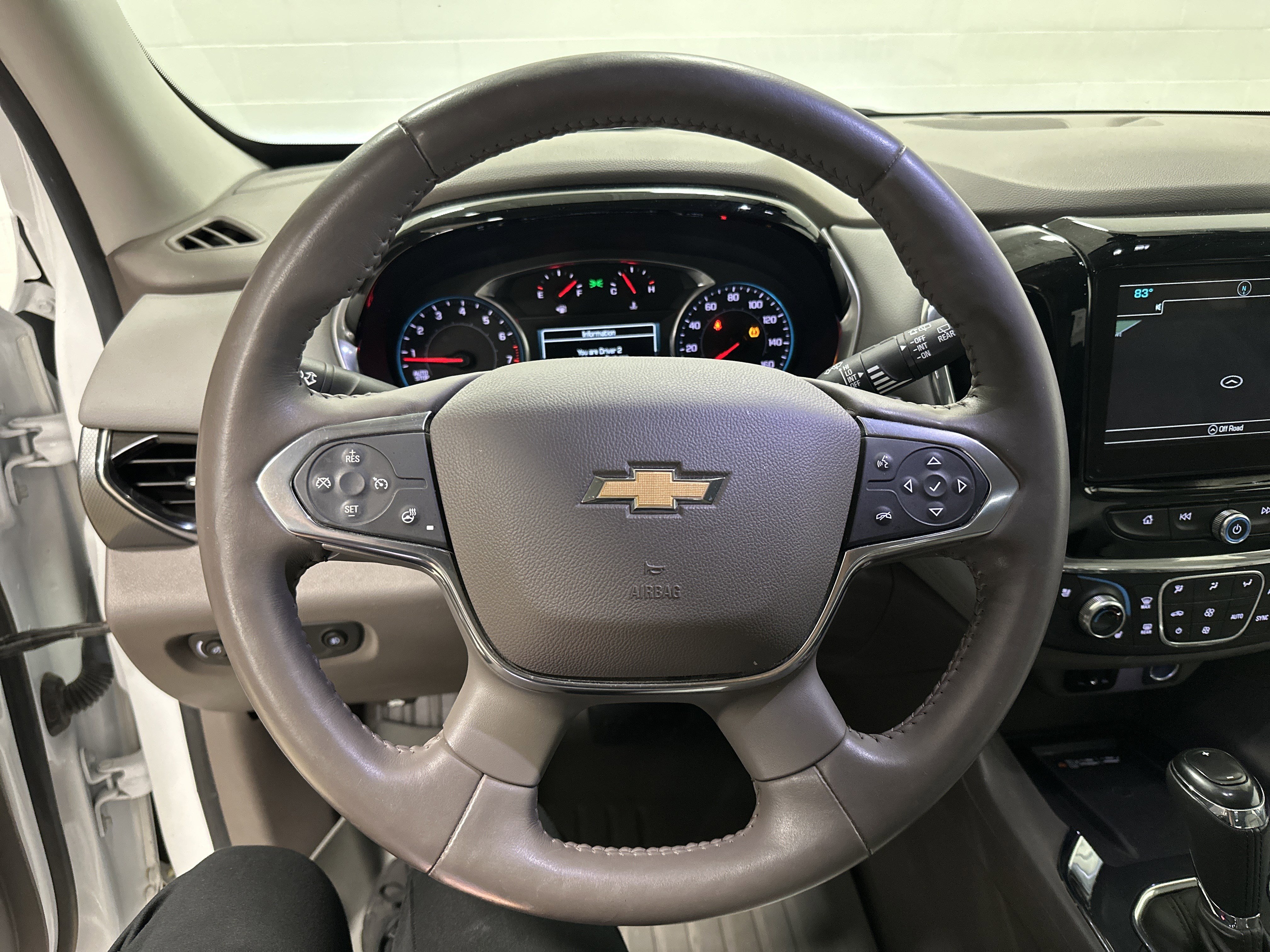 Used 2018 Chevrolet Traverse Premier FWD image 19