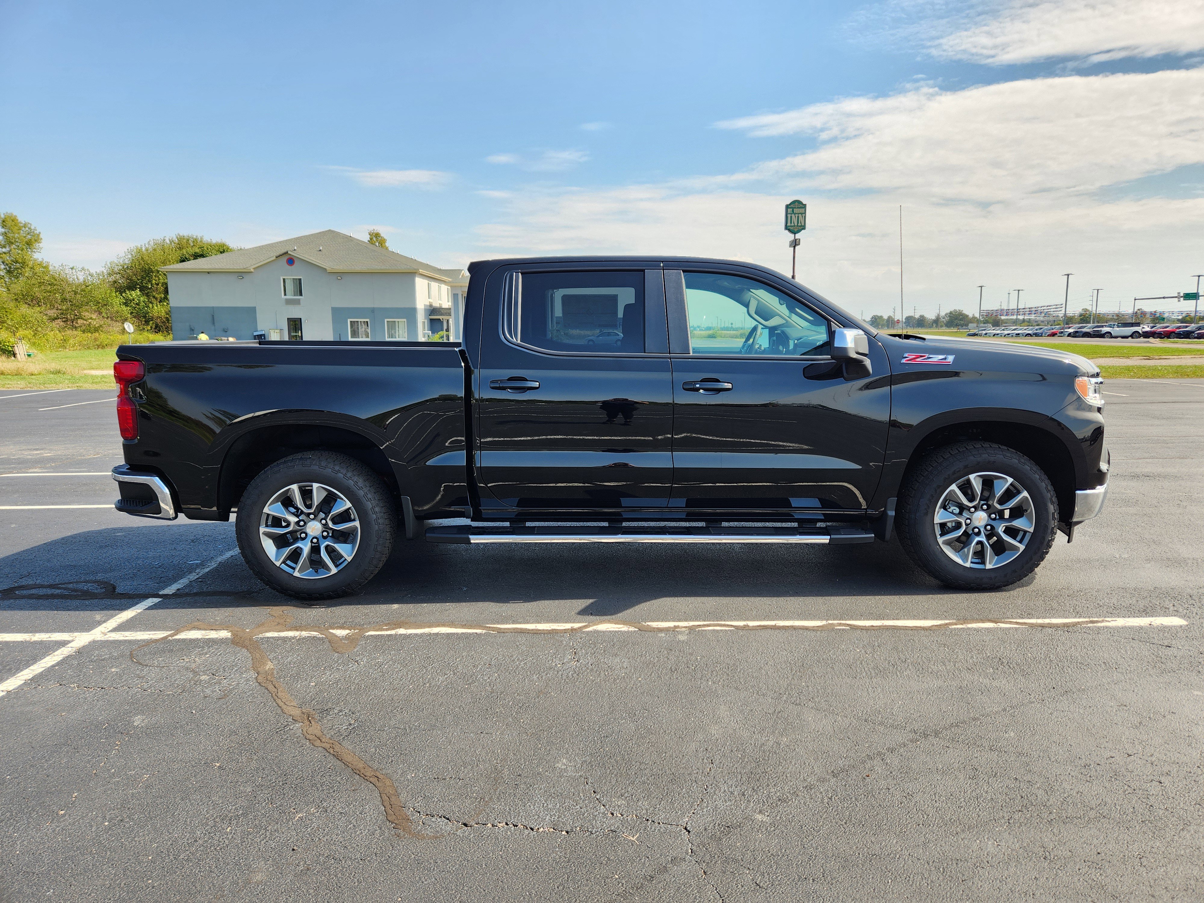 New 2025 Chevrolet Silverado 1500 LT image 5