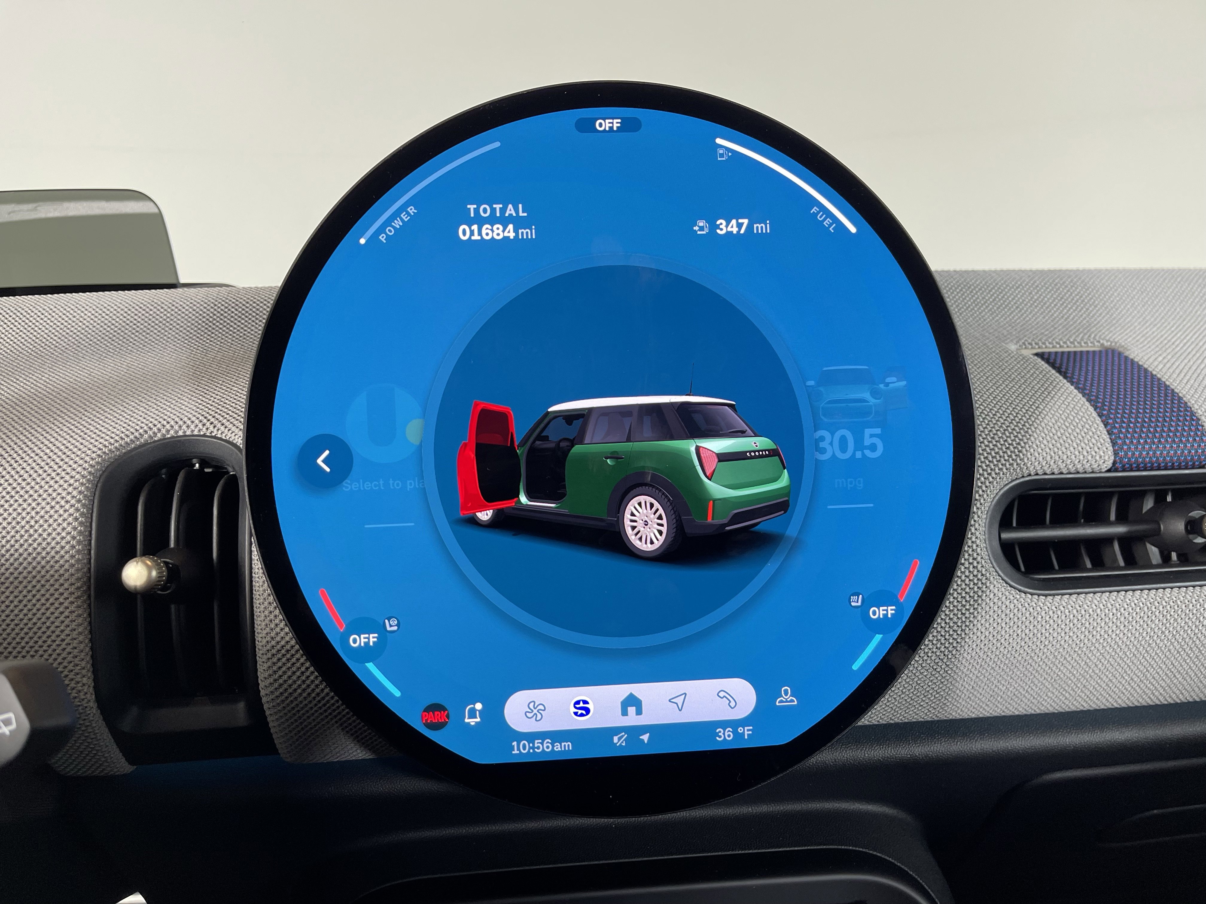 Used 2026 MINI Cooper 4-Door Hardtop image 12